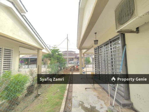 SEMI-D INDERA SEMPURNA, KUANTAN