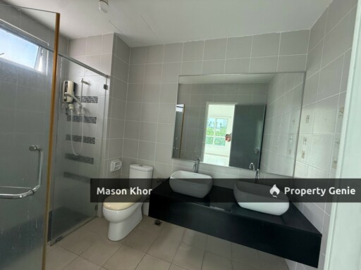 FIERA VISTA CONDO CORNER LOW FLOOR 1400sf 2CP BARE UNIT BAYAN LEPAS