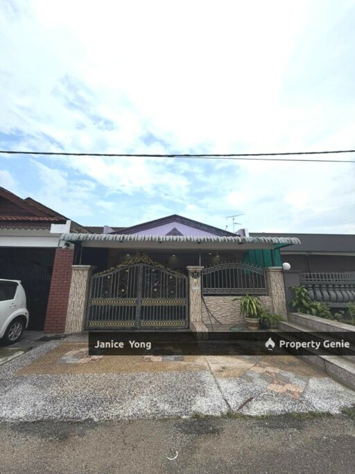 Taman Puteri Wangsa Jalan Keris