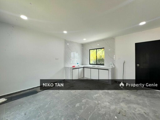 For Sale  Jalan Sri Putri 4/5 Taman Putri Kulai