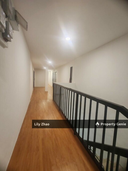 Office Room for Rent, 400 sqft, Private Toilet, Newly Renovated, Prime Area, 2nd Floor Grand Plaza Putatan 5 Town, Kota Kinabalu