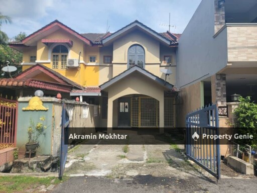 Jalan Mawar Taman Puchong Perdana 2 Storey Terrace House