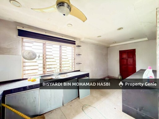 Renovated Semi-D Single Storey, Jalan Lombong Perak, Seksyen 29, Shah Alam.