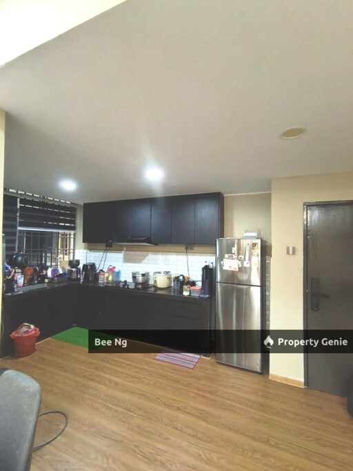 Sri Kenari Apartment / Tampoi / Fully Renovated / Cheapest Price / Full Loan / Cash Back