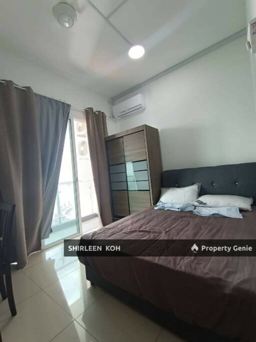 Balcony Room for Rent at Sky Suites @ Meldrum Hills