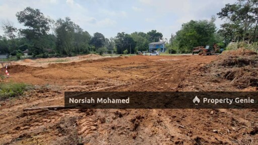 Freehold Individual Title cleared and flat land ready infra bungalow land @Bandar Tasik Kesuma for sale