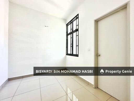 Double Storey House Laman Mawar Qasih, Kota Seriema, Bandar Baru Nilai.