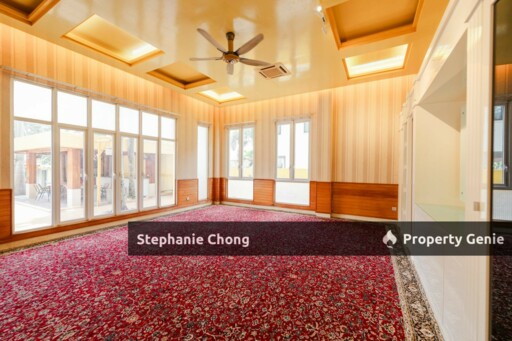 ✨ 3-Storey Luxury Bungalow with Home Lift ✨