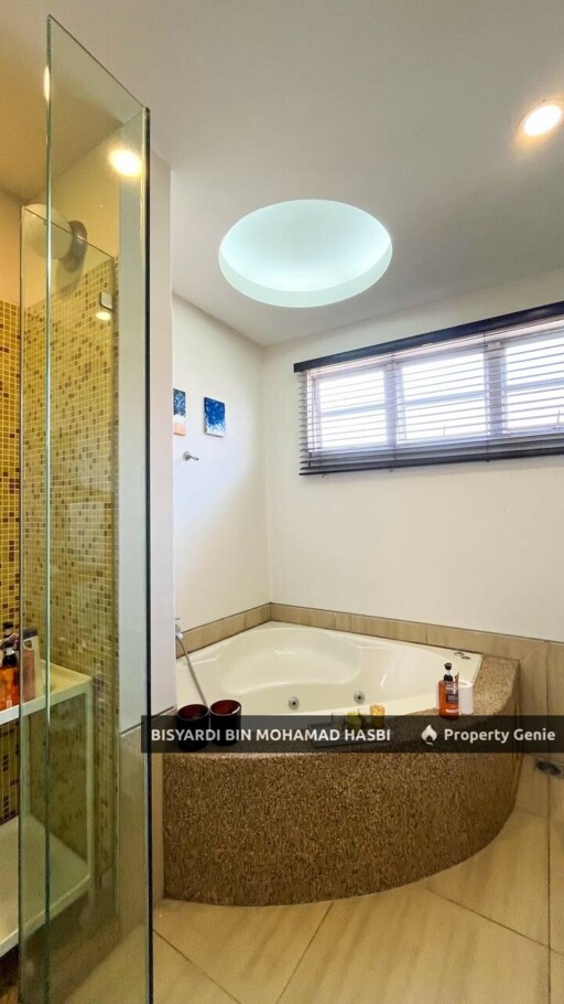 Facing Open Renovated and Extension, Bungalow, Two Storeys Kota Damansara, Damansara.