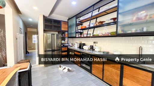 Facing Open Renovated and Extension, Bungalow, Two Storeys Kota Damansara, Damansara.