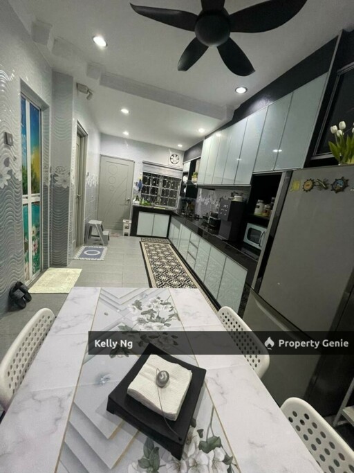Double Sty Renovated Partly Furnished House At Bandar Bukit Raja Klang For Rent & Sale