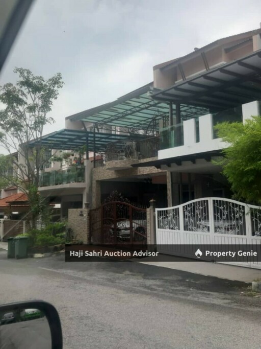 No. 42A, Jalan Nuri 6, Setia Pulau Mutiara, 11900 Bayan Lepas, Penang 3 Storey Terrace House 9 th Auction Non-LACA 23% BMV