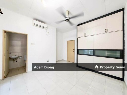 JP Perdana, Mount Austin