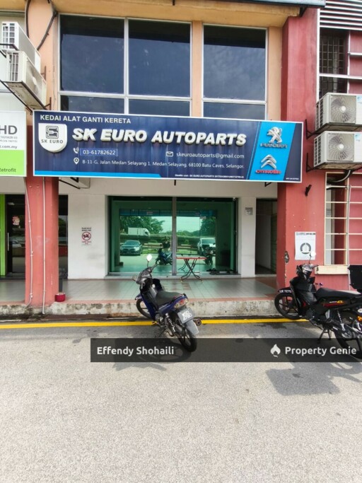 MEDAN SELAYANG SHOP GROUND FLOOR