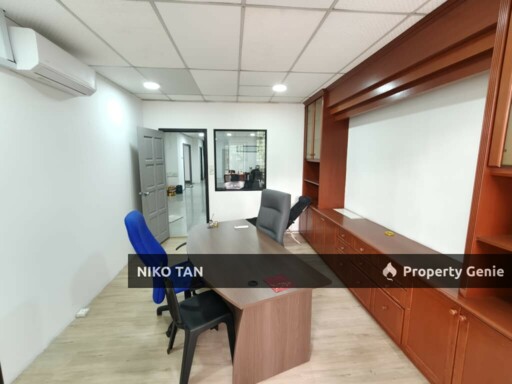 Jalan Molek Office Room For Rent
