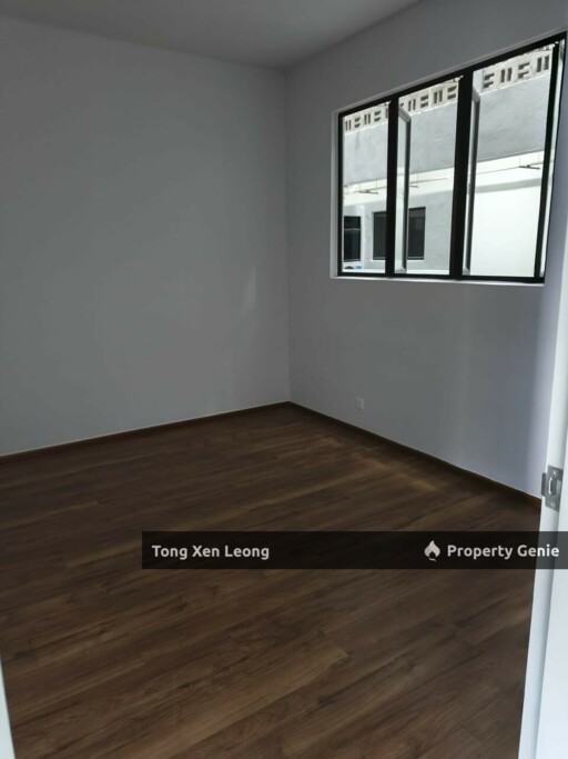Admiral Residence 3R High Floor Seaview Unit