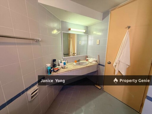 The Straits View Condominium @ Permas Jaya