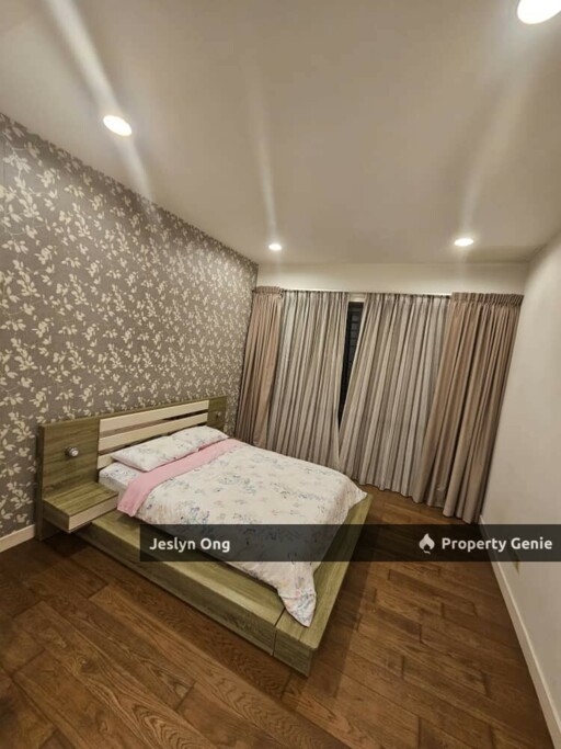 4 Bedrooms Condominium at Imperial Condominium for Rent