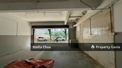 3 STOREY SHOPLOT IN TAMAN AUSTIN PERDANA (GROUND FLOOR)