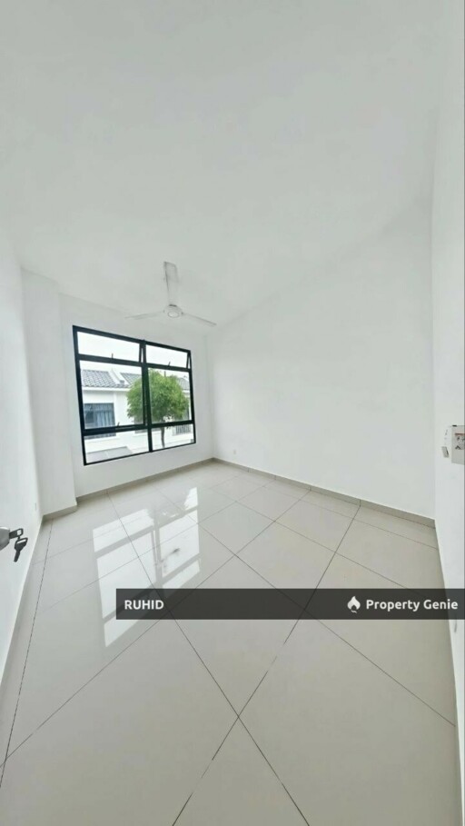 Freehold 4 Bedroom House MillsGate Eco Tropics Pasir Gudang