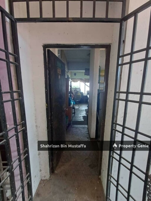 Flat Ros Merah, Taman Johor Jaya