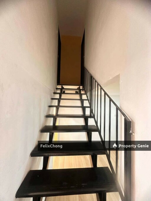 Taman Kluang Barat Double Storey Low Cost,Johor Bahru,Renovated