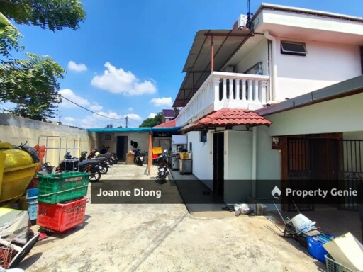 SS 1 Kampung Tunku Semi-D Corner