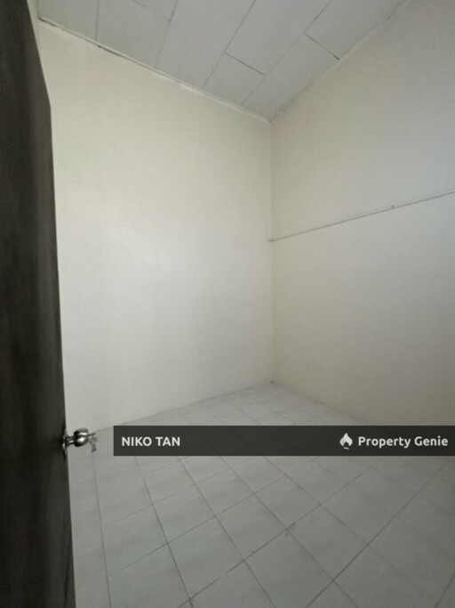 Jalan Pelanduk 2.5Sty Taman Scientex Pasir Gudang For Sale