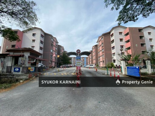 Iris Apartment Saujana Utama Sg Buloh