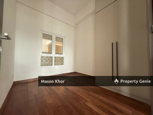 CODRINGTON RESIDENCE CONDO MIDDLE FLOOR 1512sf ORIGINAL UNIT GEORGETOWN