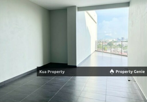 For Sale! Huge Penthouse Trinity Residence at Taman Seng Goon, Kuching