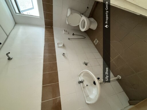 2nd Floor Shop Office for Rent at Polytechnic Commercial Centre, Sepanggar
