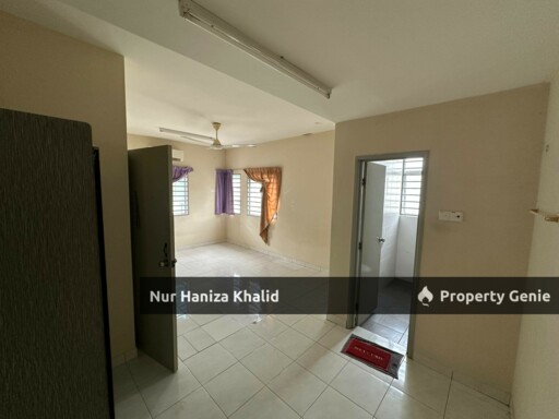 Double Storey Semi D Taman Tasik Semenyih