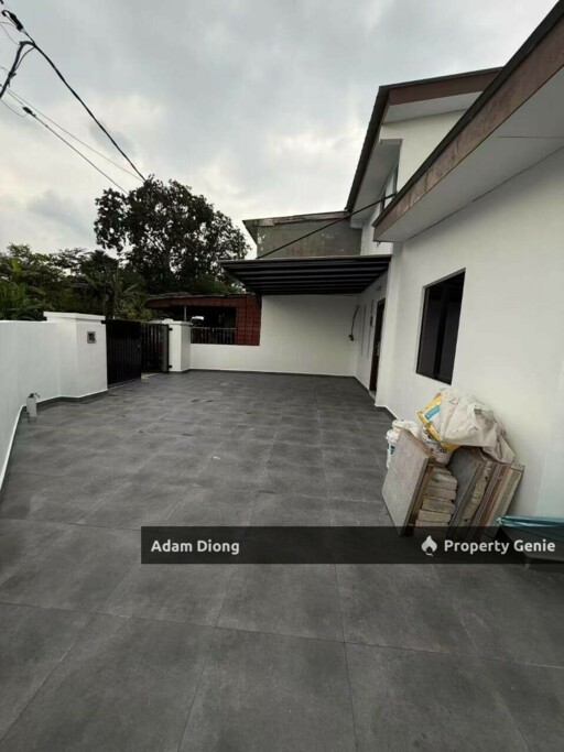 Jalan Permas, Bandar Baru Permas Jaya @Corner Lot