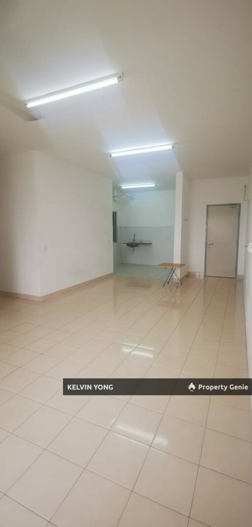 Serunai Apartment - High Floor unit with 2 Carpark Space for Sale