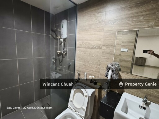 Spacious 1050sqft Duplex for Rent at E Suite, Emerald Avenue Selayang – Fully Furnished