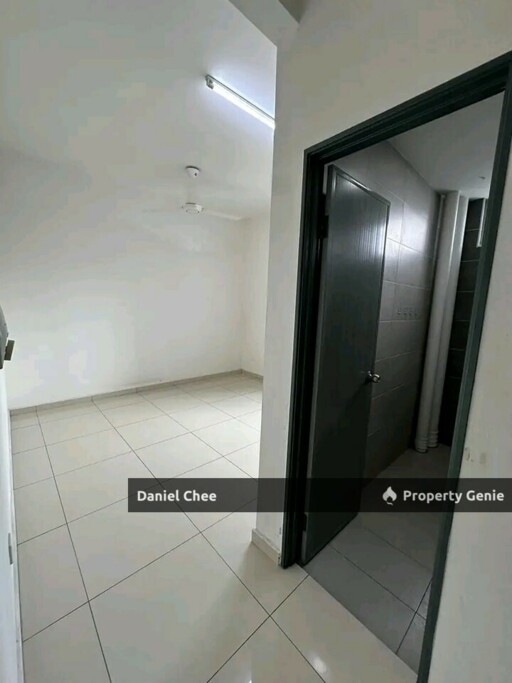 Kg Paloh Partially Furnished Condominium For Rent