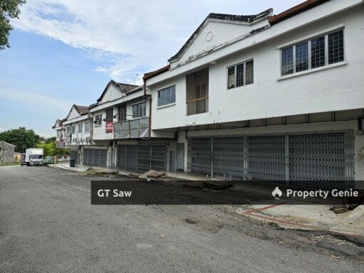 2 Storey Shoplot in Tmn Megah Cheras for Rent