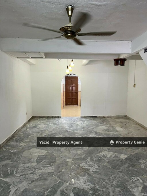 Double Storey Terrace, Taman Samudera Selatan,Batu Caves Good Condition