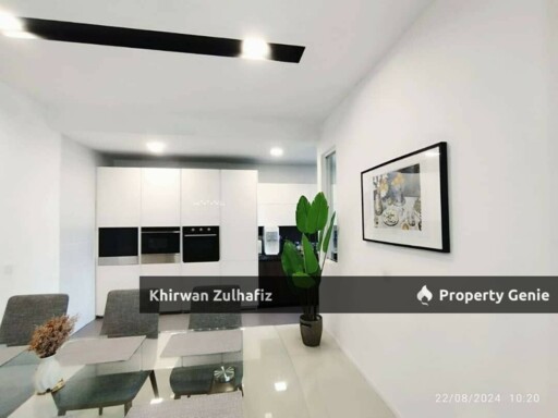 Camelia Tamansari Rawang Beautiful 3 Storey Terrace House For Rent