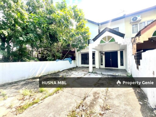 [FACING PLAYGROUND] Double Storey Terrace Intermediate , PJS 10 Taman Subang Indah Petaling Jaya