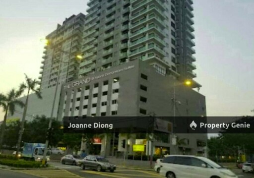 The Grand Kelana Damansara Suite