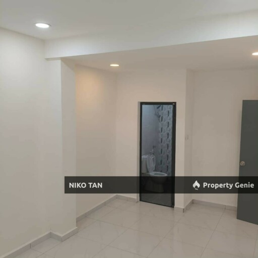 Jalan Riang 1Sty With Fully Renovated & Extended Kitchen Tampoi For Sale