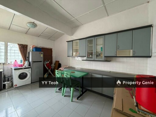 Ayer Keroh Height Single Storey Terrace