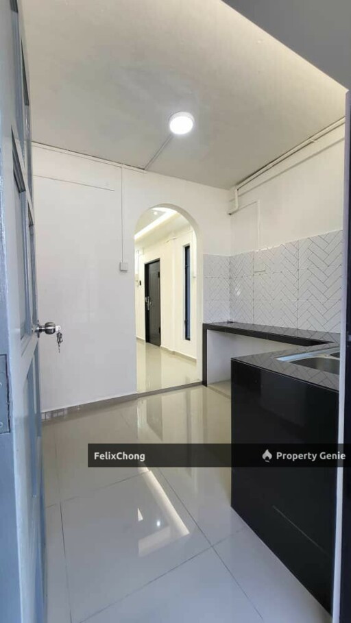 Selesa Jaya Low Cost Flat,Silat Gayong,Skudai,Fully Renovated,Ground Floor