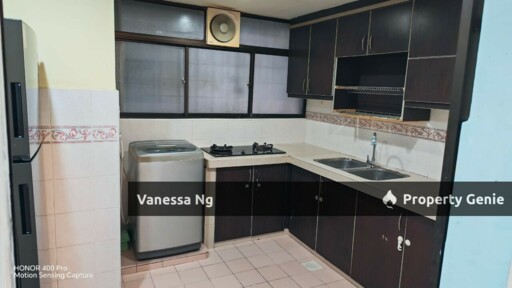 Flora Damansara Apartment @ Damansara Perdana