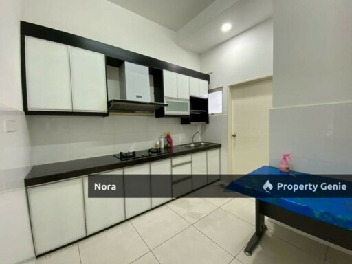 Laman Azalea, Nilai Impian, Partly Furnished for Sale