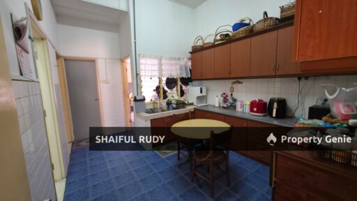 Single Storey Inter Taman Tun Dr Ismail belakang masjid