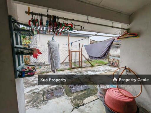 For Sale! Single Storey Terrace Intermediate House @ Jalan Kedandi, Tabuan Jaya