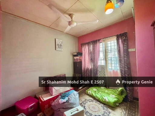 Double Storey Terrace, Jalan Suakasih, Bandar Tun Hussein Onn